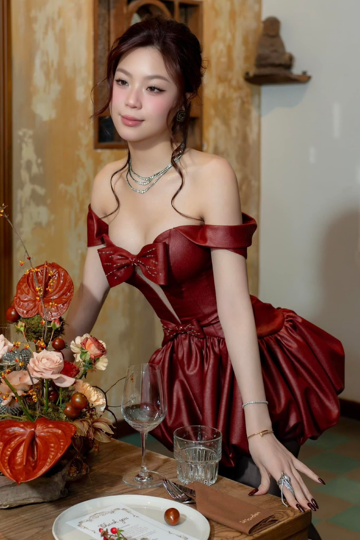 Amanda Mini