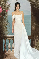 Lesley Gown