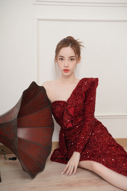 Amora Sequin