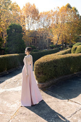Wintra Gown