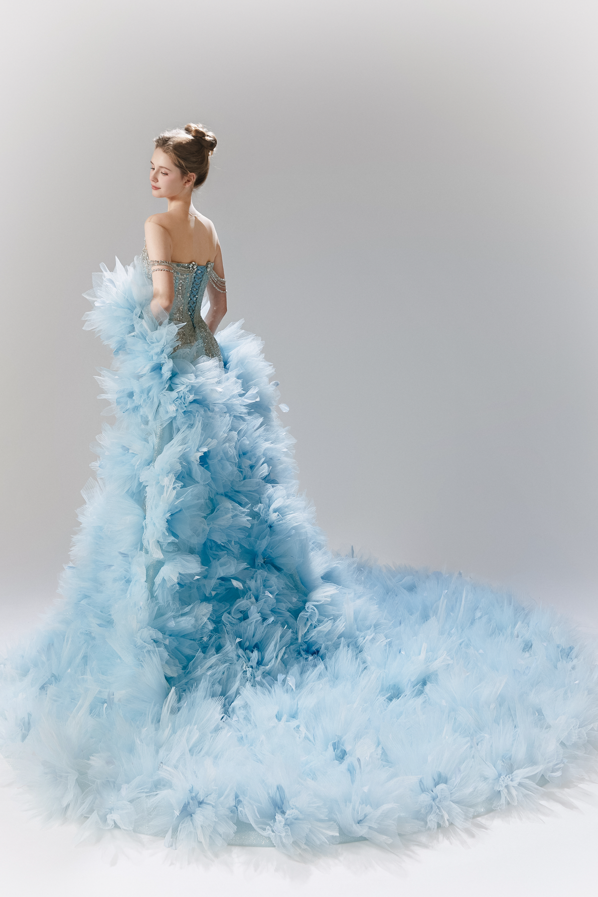 CV Wyn Couture