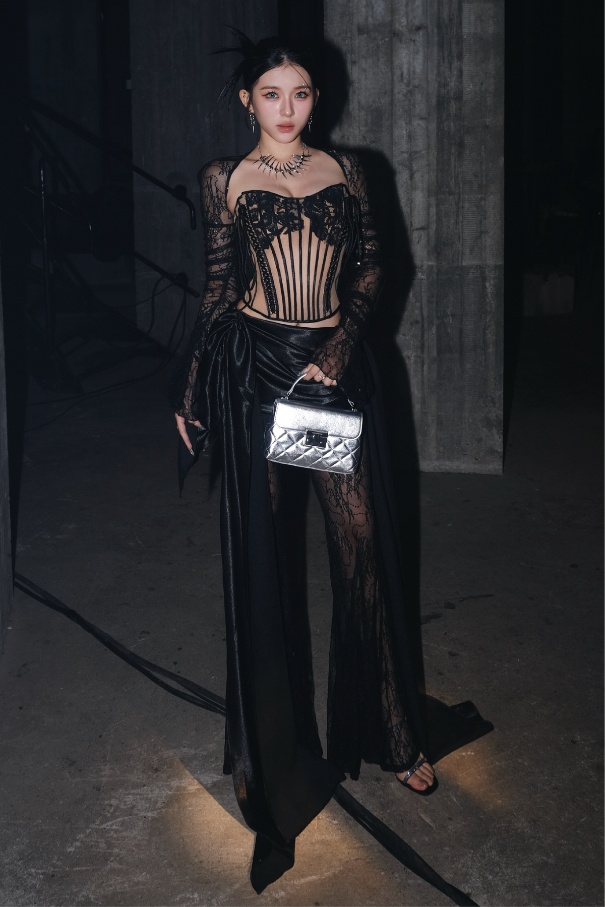 Ysabel Set