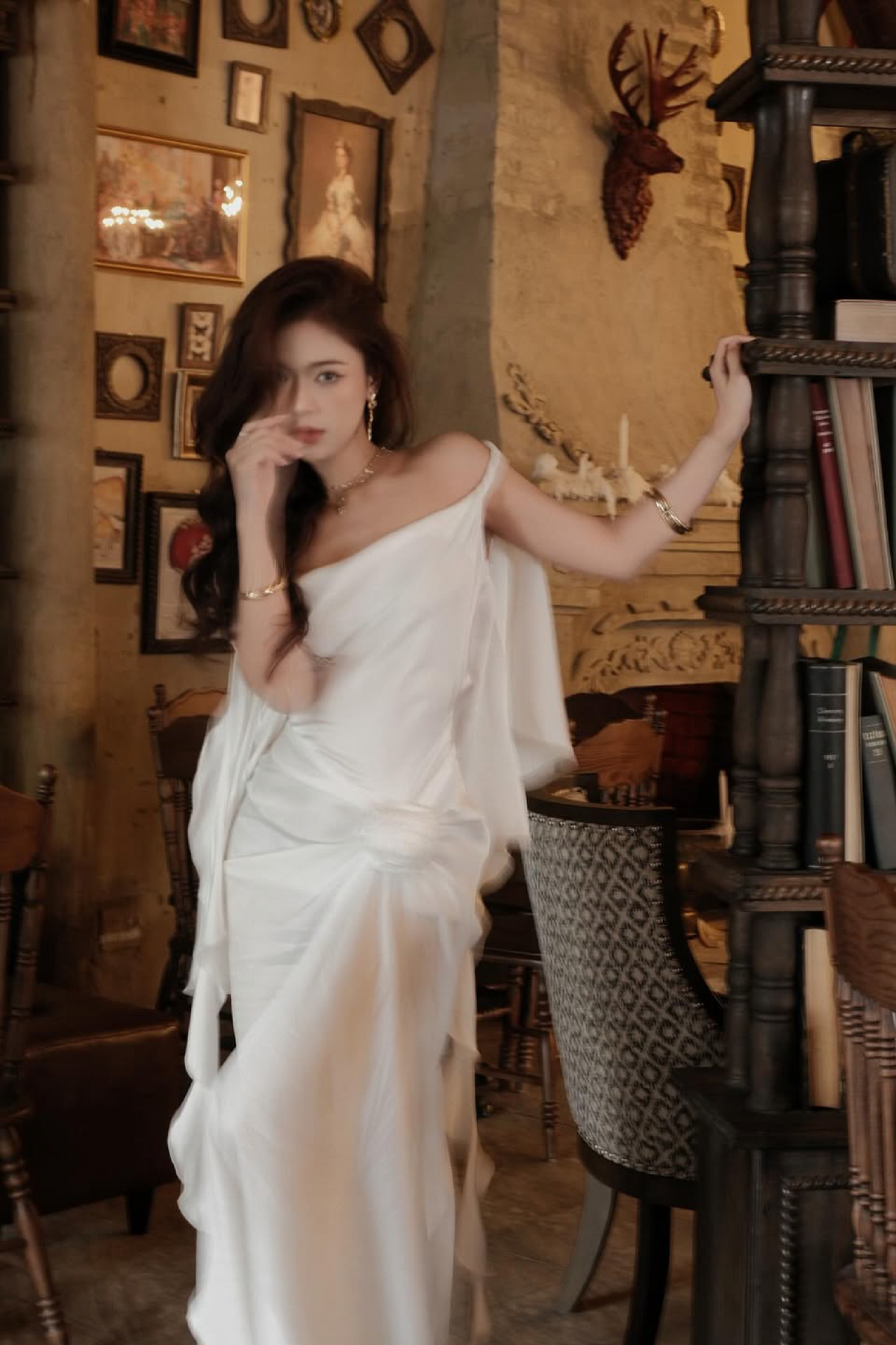 Zues Dress